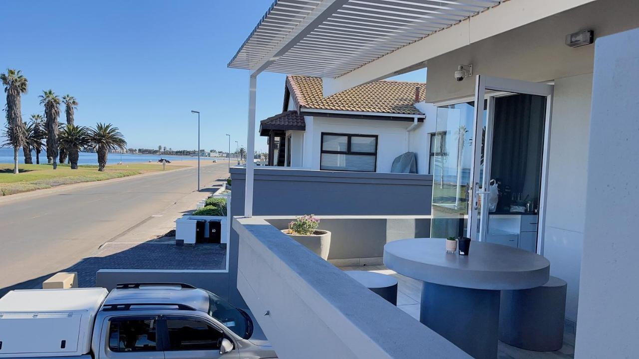 Aha! Cheers Guesthouse 拾间-海 Walvis Bay Exterior photo